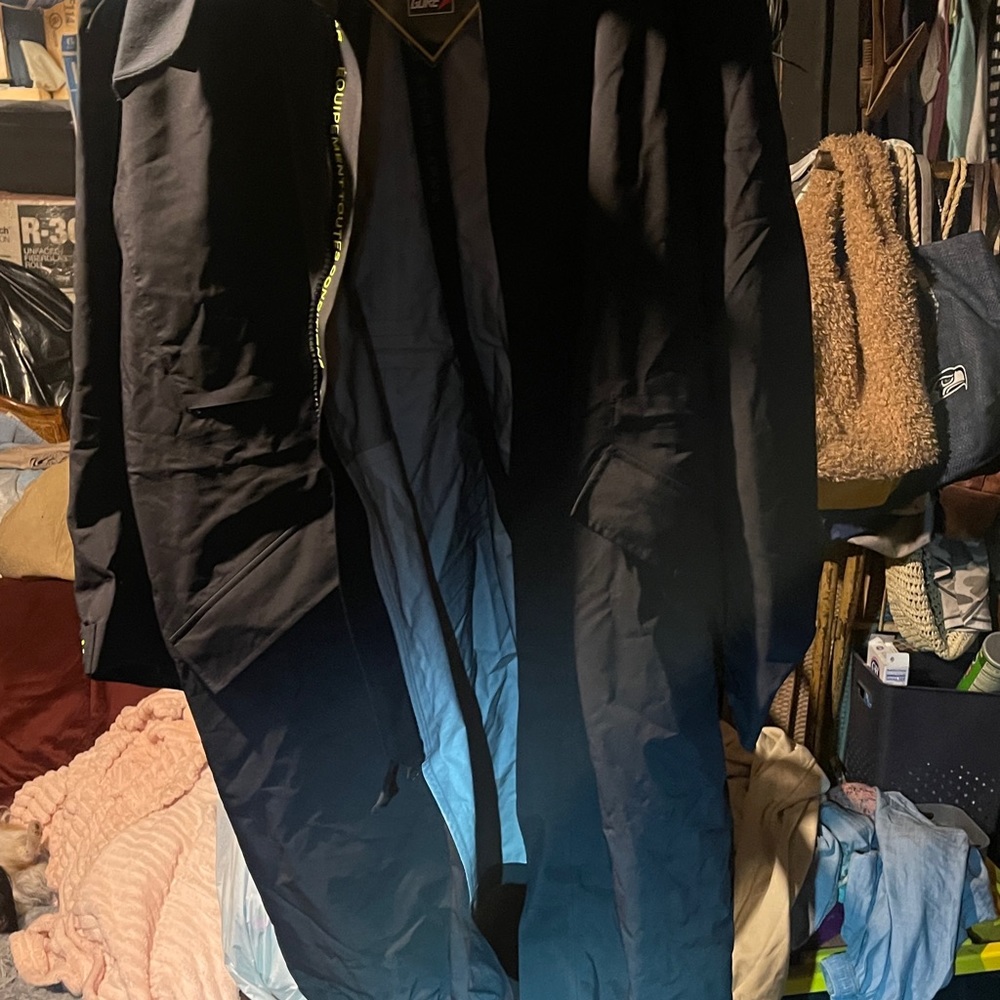 NikeLAB ACG Goretex Coat.                       Brand New Size XXL Retailed 650$